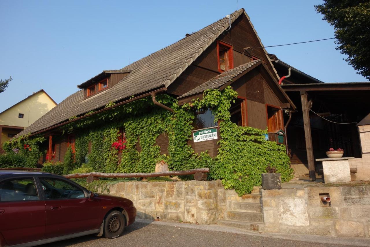 Pod Lípou Dolní Brusnice Exterior foto